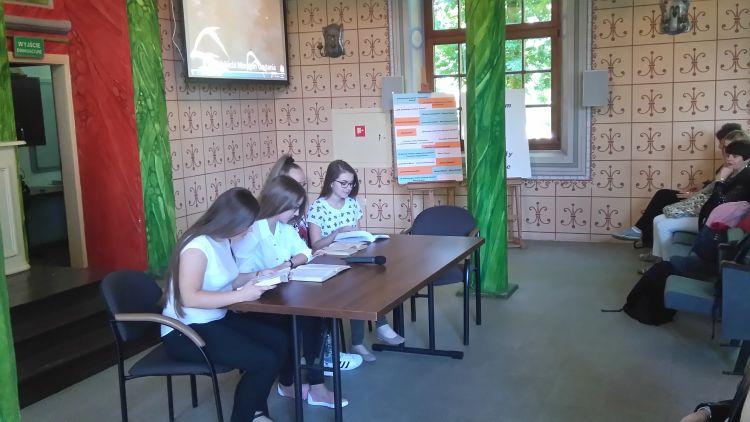 II Poddębicki Maraton Czytania „Z biegiem Wisły”