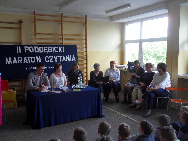 II Poddębicki Maraton Czytania „Z biegiem Wisły”