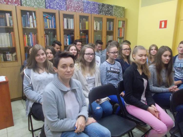 Maria Konopnicka – patronka Liceum Ogólnokształcącego w Poddębicach